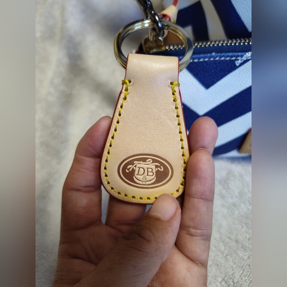 Dooney & Bourke Chevron Tote - Picture 2 of 16